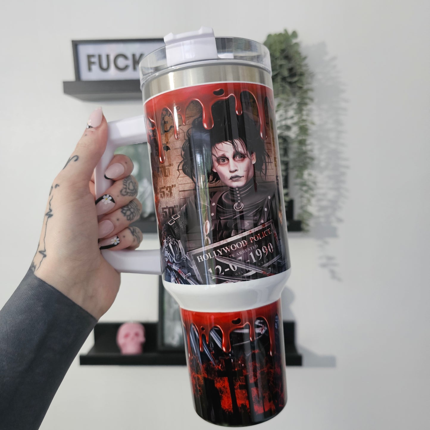 Scissorhands Newspaper 40oz Tumbler with straw